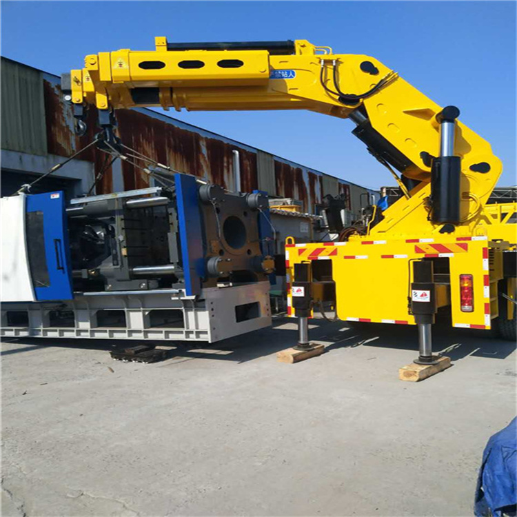 惠安县 大吨位折臂吊出租费用解析：一小时租赁多少钱